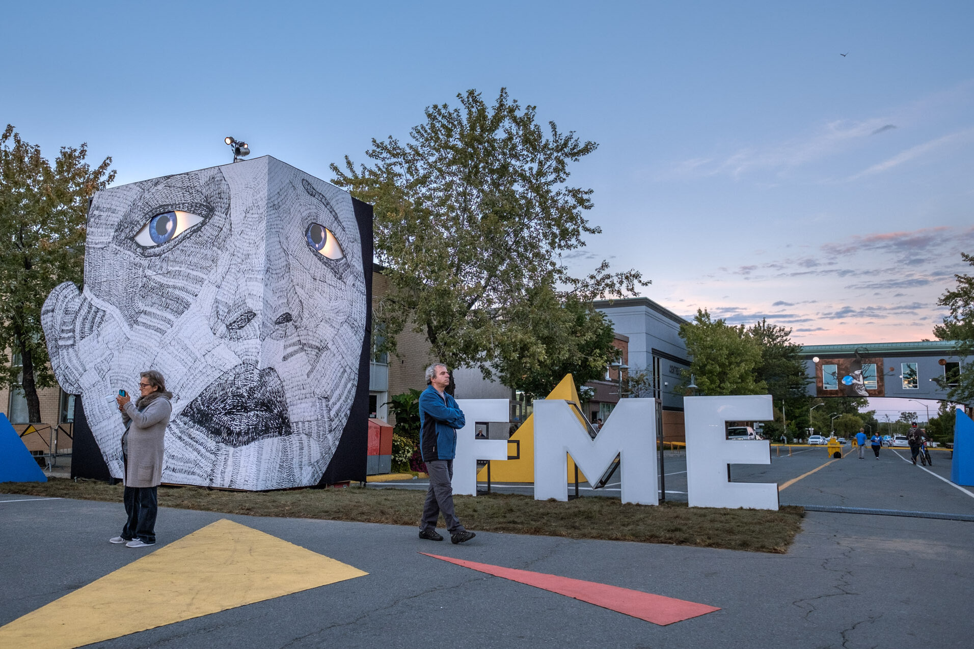 FME 2018. Festival de musique émergente en Abitibi-Témiscamingue. Artéfact dans le vieux Noranda sur la rue Murdoch.
Crédit photo Louis Jalbert